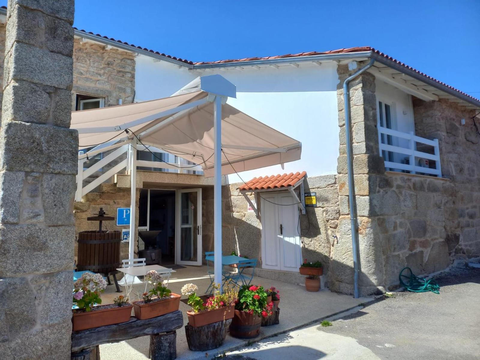 Pension O Corazon Da Ribeira Sacra La Teijeira Eksteriør billede